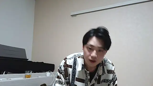 nunnun00 online show from 01/30/25, 10:08