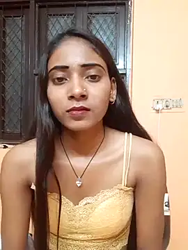 Snapshot of Divya-2007 chatting on 02/18/25, 03:54 Divya-2007 online show from 02/18/25, 03:54