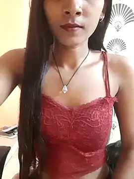 Snapshot of Divya-2007 chatting on 02/21/25, 01:22 Divya-2007 online show from 02/21/25, 01:22