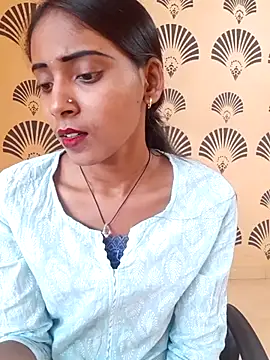 Snapshot of Divya-2007 chatting on 02/22/25, 10:51 Divya-2007 online show from 02/22/25, 10:51