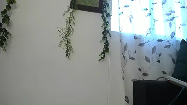 Snapshot of Sophiaa_Gomez chatting on 12/01/25, 11:37 Sophiaa Gomez online show from 12/01/25, 11:37