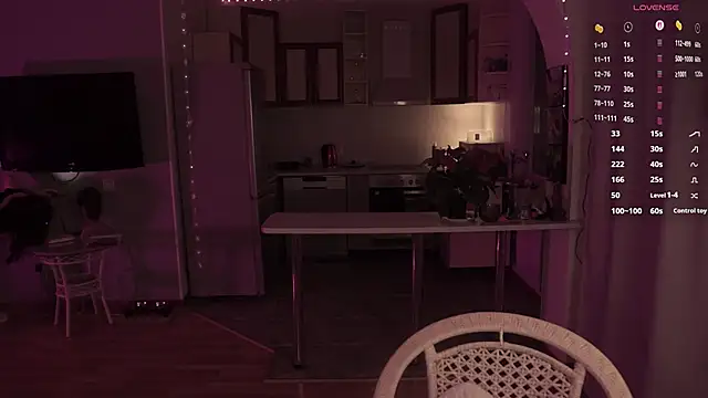 Snapshot of miuri_miy chatting on 11/28/25, 06:43 miuri miy online show from 11/28/25, 06:43