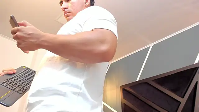 Brad Summer online show from 02/08/25, 05:18