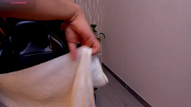 Brad Summer online show from 10/23/25, 05:12