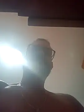 Snapshot of jacaranduba07 chatting on 03/10/25, 03:30 jacaranduba07 online show from 03/10/25, 03:30