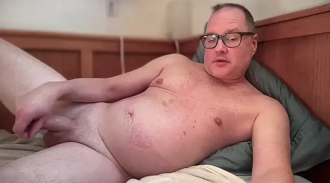 Snapshot of __DR3W__ chatting on 02/18/25, 04:48 DR3W online show from 02/18/25, 04:48