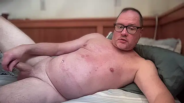 Snapshot of __DR3W__ chatting on 03/14/25, 04:19 DR3W online show from 03/14/25, 04:19