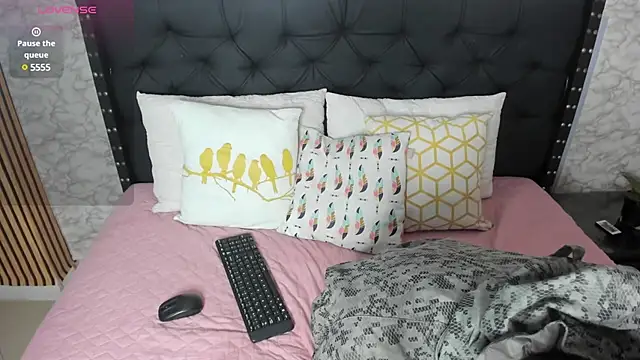 stefany pablo1 online show from 03/12/25, 01:30