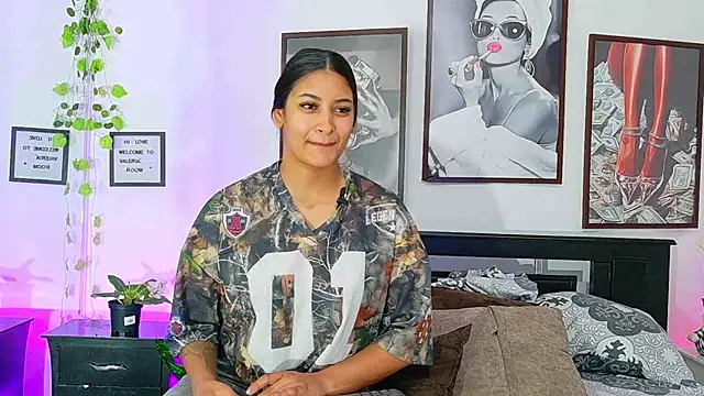 loretahorny online show from 02/25/26, 03:10