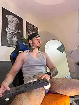 Salvatore costa online show from 04/08/26, 12:21