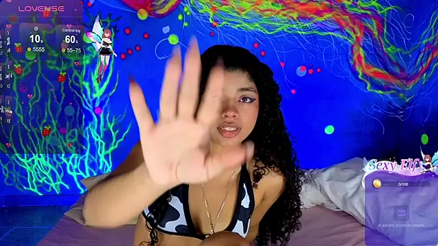 lucie petite online show from 01/07/26, 06:32