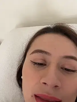 Andrewine89 online show from 04/04/26, 09:01