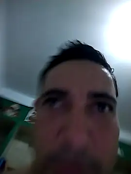 Snapshot of Josejotacamargo chatting on 10/23/25, 02:38 Josejotacamargo online show from 10/23/25, 02:38