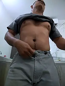 Snapshot of Josejotacamargo chatting on 02/16/26, 02:02 Josejotacamargo online show from 02/16/26, 02:02