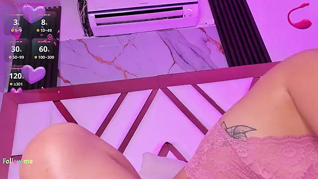 Snapshot of miilaklum chatting on 09/17/25, 07:04 miilaklum online show from 09/17/25, 07:04