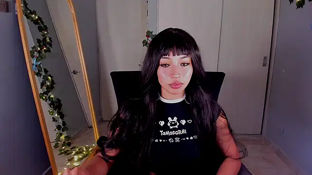 Curly915 online show from 09/16/25, 01:06