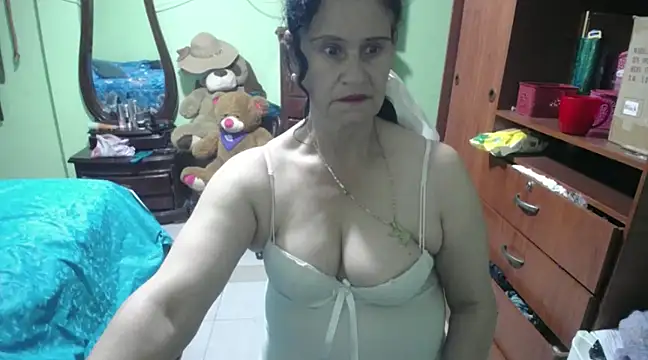 jazmin mature  online show from 02/14/25, 11:42