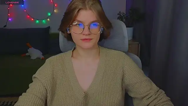 Snapshot of _JessieVibes chatting on 11/15/25, 12:56 JessieVibes online show from 11/15/25, 12:56