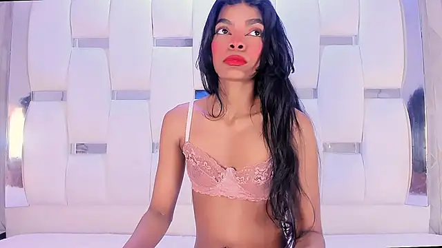 BriannaRoses online show from 11/07/25, 09:04