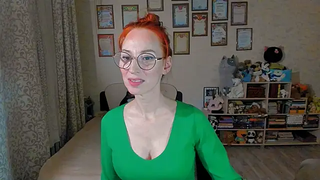 Snapshot of red_rocco chatting on 01/17/25, 04:15 red rocco online show from 01/17/25, 04:15