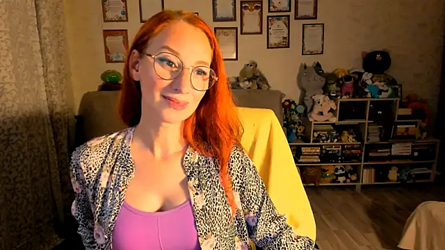 Snapshot of red_rocco chatting on 10/05/25, 04:05 red rocco online show from 10/05/25, 04:05