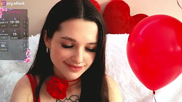 Snapshot of Arya_Black chatting on 02/13/25, 08:48 Arya Black online show from 02/13/25, 08:48