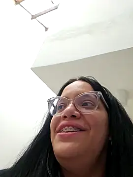 katrina29 online show from 02/13/25, 04:32