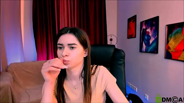 Snapshot of flora_ri chatting on 01/26/25, 04:20 flora ri online show from 01/26/25, 04:20