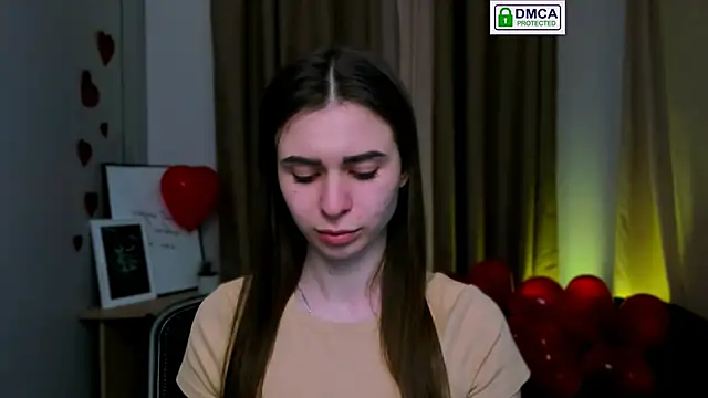 Snapshot of flora_ri chatting on 02/25/25, 04:53 flora ri online show from 02/25/25, 04:53