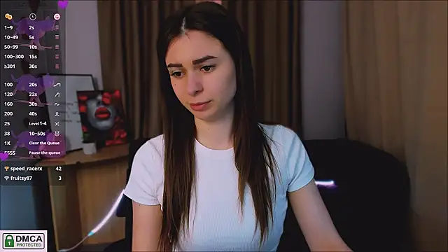 Snapshot of flora_ri chatting on 03/19/25, 02:02 flora ri online show from 03/19/25, 02:02