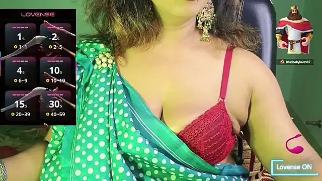 Snapshot of Bengali_Cute_Girl chatting on 03/08/25, 01:14 Bengali Cute Girl online show from 03/08/25, 01:14