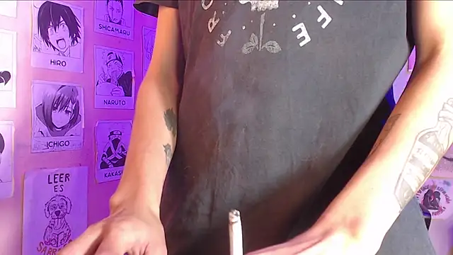 Snapshot of Mickey_Magic chatting on 01/30/25, 09:47 Mickey Magic online show from 01/30/25, 09:47