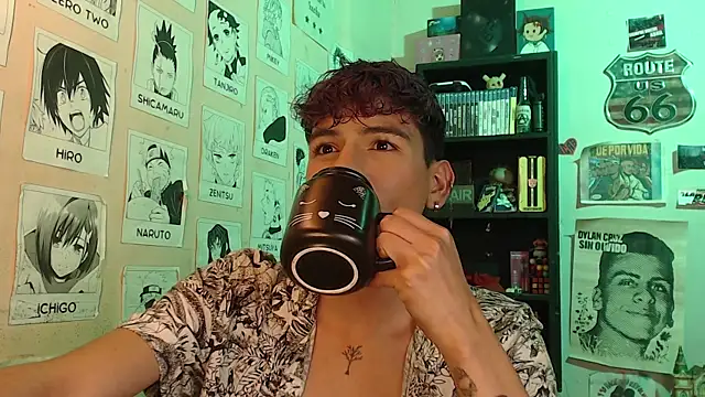 Snapshot of Mickey_Magic chatting on 02/21/25, 04:07 Mickey Magic online show from 02/21/25, 04:07