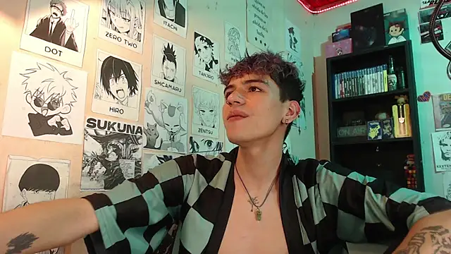 Snapshot of Mickey_Magic chatting on 02/27/25, 11:31 Mickey Magic online show from 02/27/25, 11:31