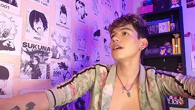 Snapshot of Mickey_Magic chatting on 03/02/25, 11:07 Mickey Magic online show from 03/02/25, 11:07