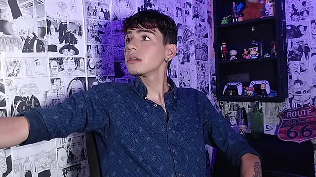 Snapshot of Mickey_Magic chatting on 09/09/25, 04:01 Mickey Magic online show from 09/09/25, 04:01