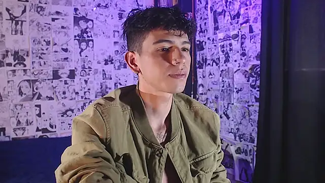 Snapshot of Mickey_Magic chatting on 11/24/25, 05:23 Mickey Magic online show from 11/24/25, 05:23