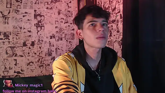 Snapshot of Mickey_Magic chatting on 12/02/25, 09:54 Mickey Magic online show from 12/02/25, 09:54