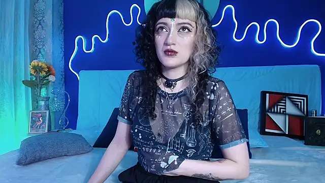 JeanneSabatier online show from 04/29/26, 07:42