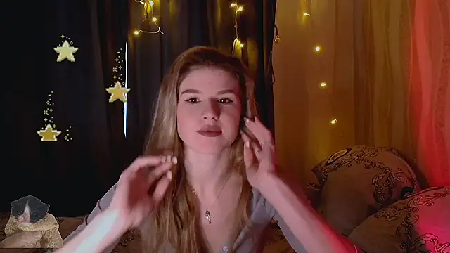 Snapshot of Melissa_smith_ chatting on 09/18/25, 03:58 Melissa smith  online show from 09/18/25, 03:58