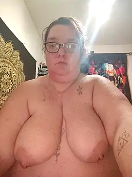 diosacurvy1984 online show from 03/17/26, 05:27