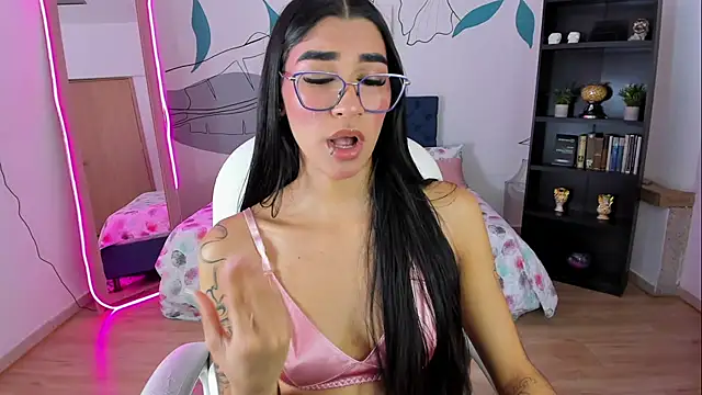 Dana Paula online show from 12/16/25, 11:26