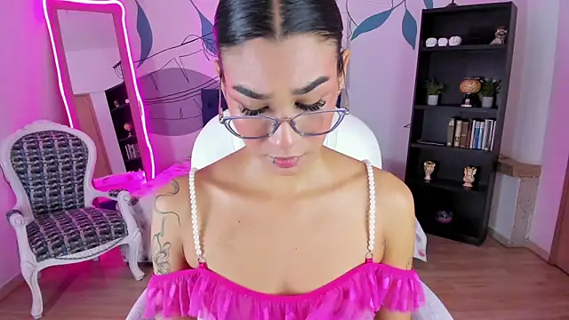 Dana Paula online show from 02/18/26, 11:50