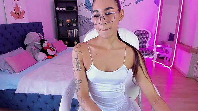 Snapshot of Dana_Paula chatting on 06/26/26, 11:58 Dana Paula online show from 06/26/26, 11:58