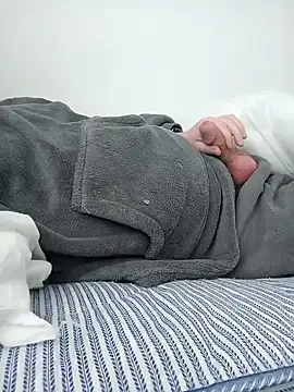 Snapshot of Paolo7619 chatting on 01/30/25, 01:21 Paolo7619 online show from 01/30/25, 01:21