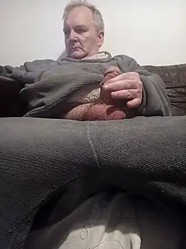 Paolo7619 online show from 11/22/25, 03:38