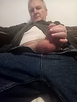 Paolo7619 online show from 11/22/25, 07:13