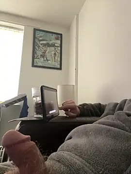 Snapshot of Paolo7619 chatting on 04/15/26, 02:57 Paolo7619 online show from 04/15/26, 02:57