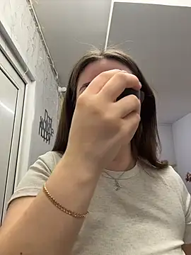 KiraBarlows online show from 03/19/26, 07:40