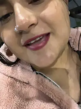 VanneCute1 online show from 01/22/25, 06:52